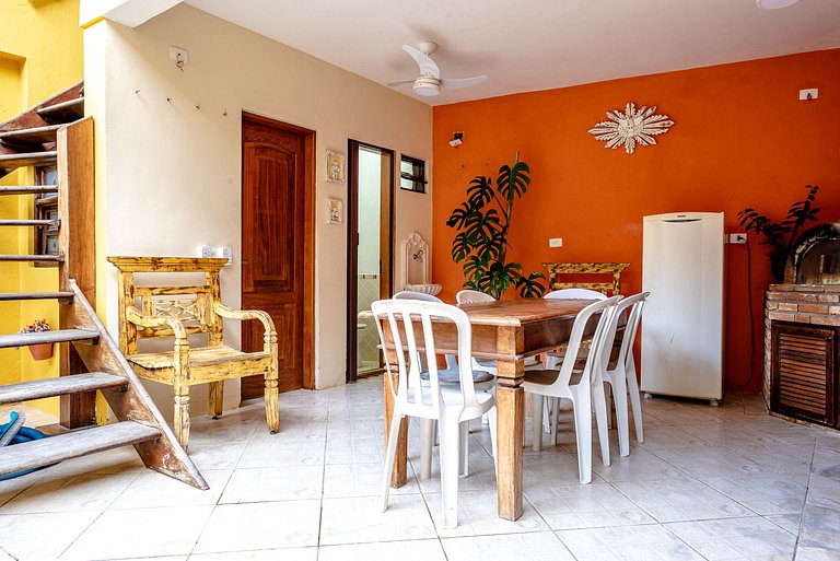 Aconchegante casa com piscina