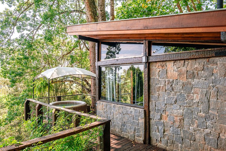 Fabulosa Villa dos Chalés em Campos do Jordão - 01