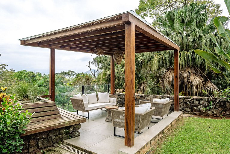 Casa sofisticada com sauna e piscina em Ubatuba