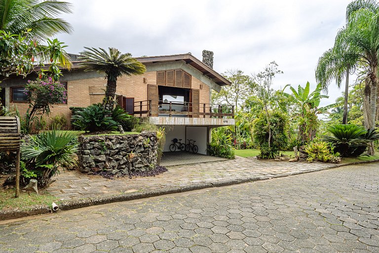 Casa sofisticada com sauna e piscina em Ubatuba