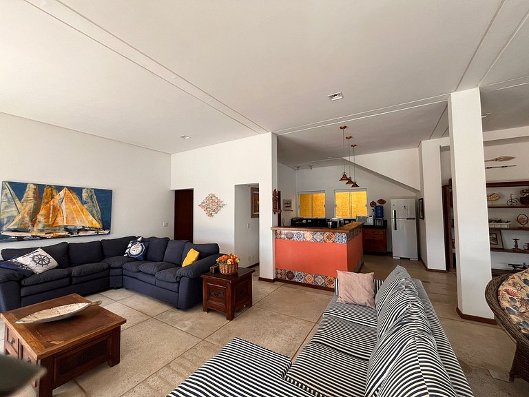 Casa com Piscina de Borda Infinita e Vista para o Mar l Ubat