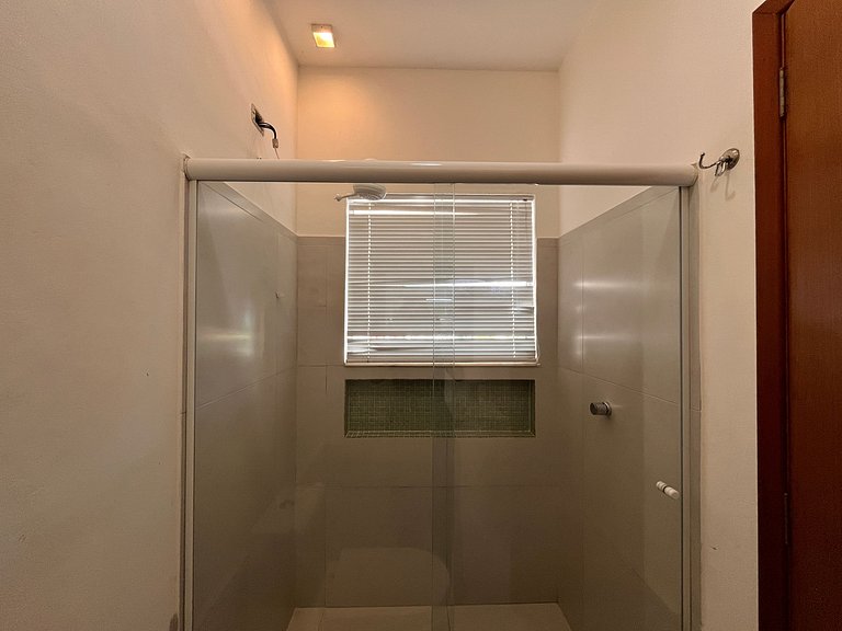 Casa com Piscina de Borda Infinita e Vista para o Mar l Ubat