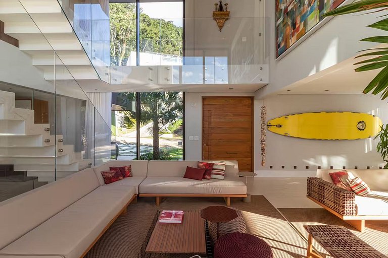 Conforto e Privacidade na Praia da Lagoinha