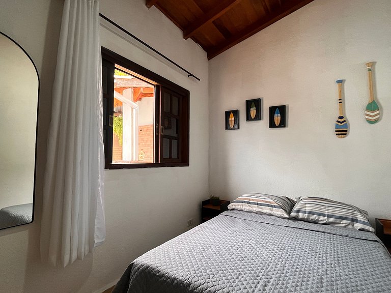 Casa aconchegante com piscina em São Sebastião