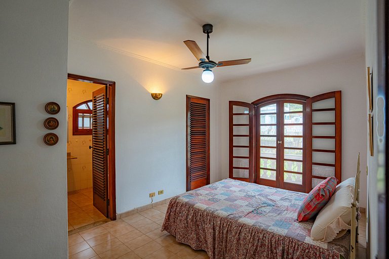 Casa confortável a 5 minutos da Praia das Cigarras