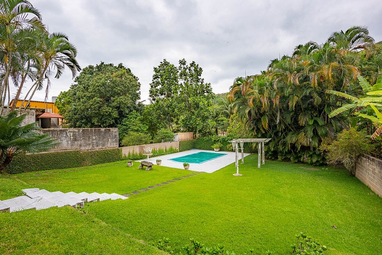 Casa confortável a 5 minutos da Praia das Cigarras