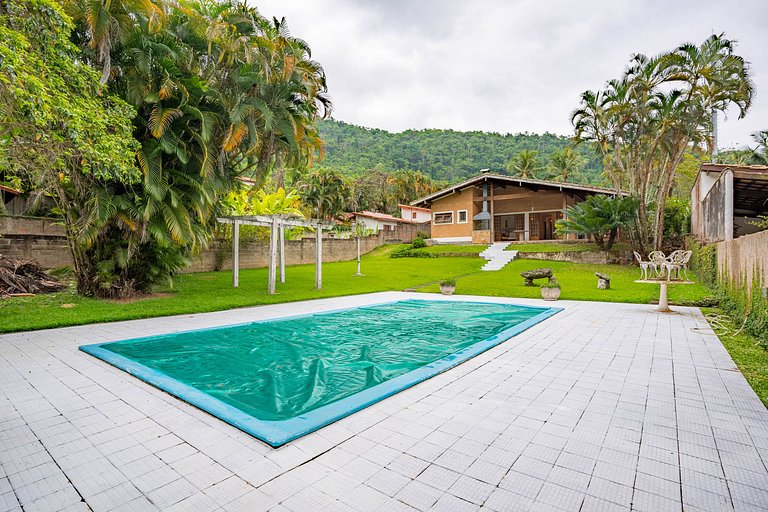 Casa confortável a 5 minutos da Praia das Cigarras