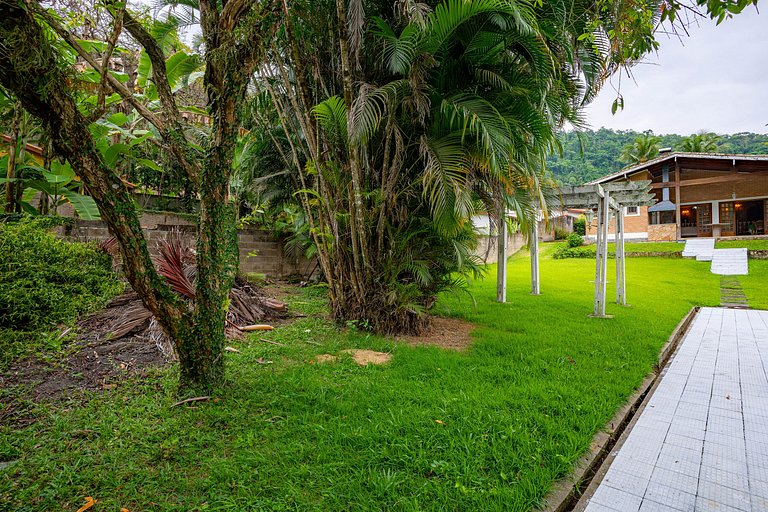 Casa confortável a 5 minutos da Praia das Cigarras